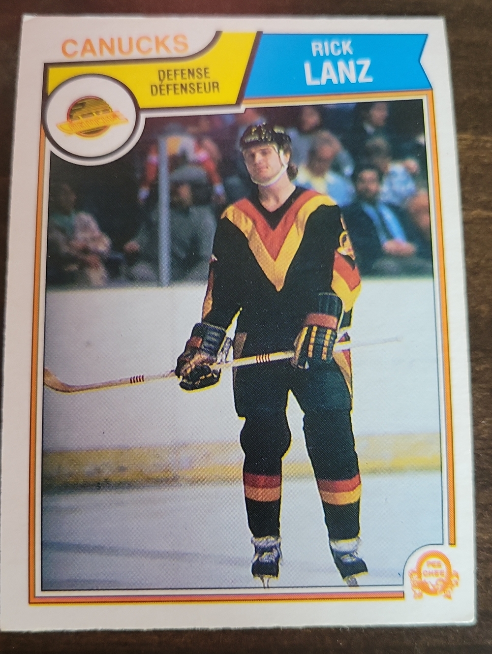 Vintage 1983/84 OPC Rick Lanz Canucks Hockey Trading Card - Black/Yellow/Red